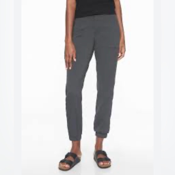 Athleta Trekkie 2.0 Jogger Pants Size 10 Color Gray - Picture 1 of 11